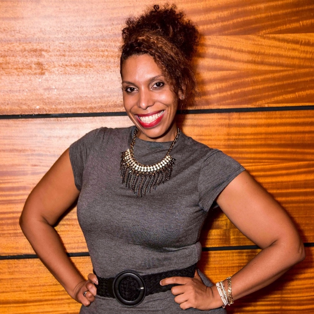 Meet your Posher, Zadia